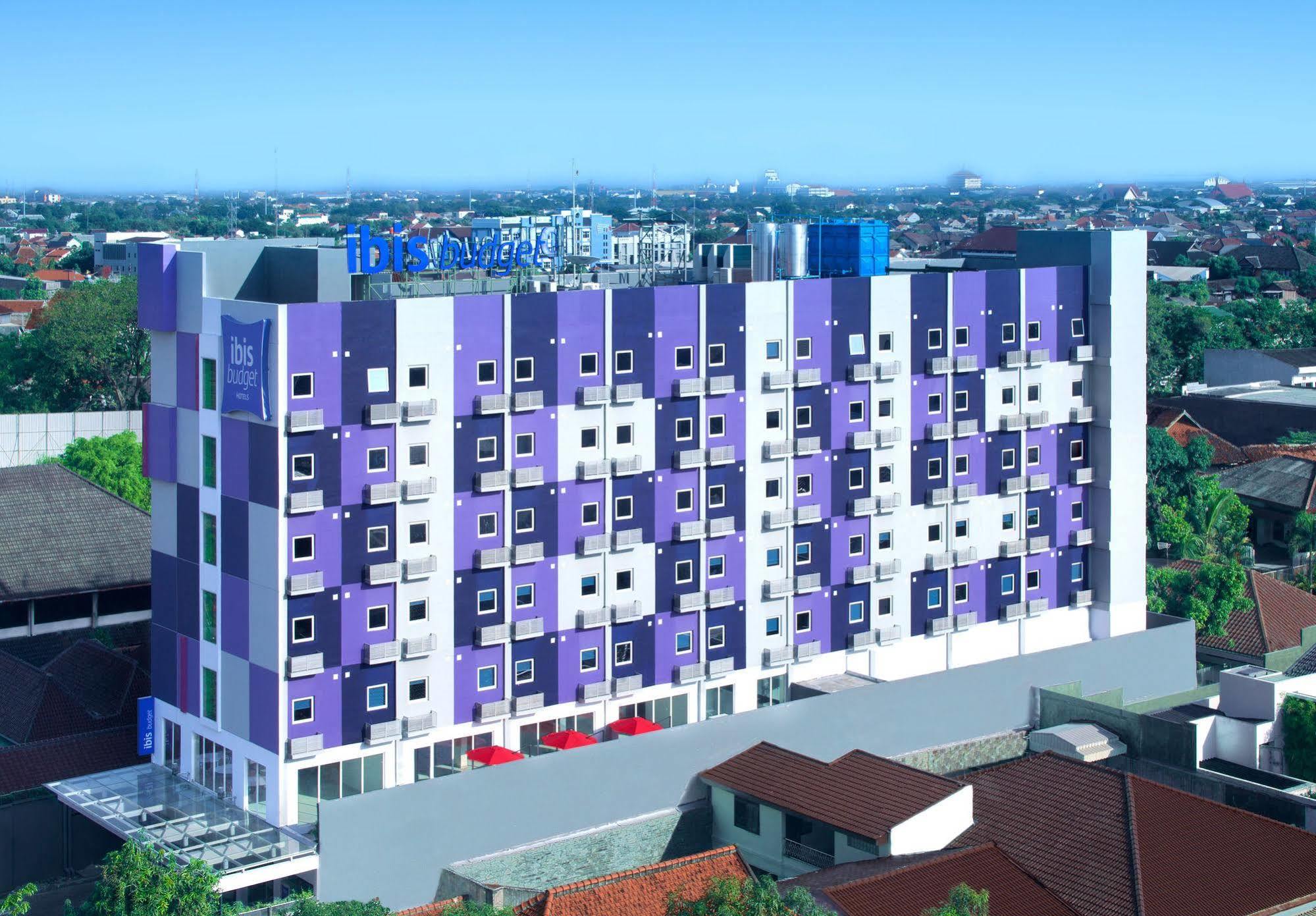 Ibis Budget Semarang Tendean Zewnętrze zdjęcie